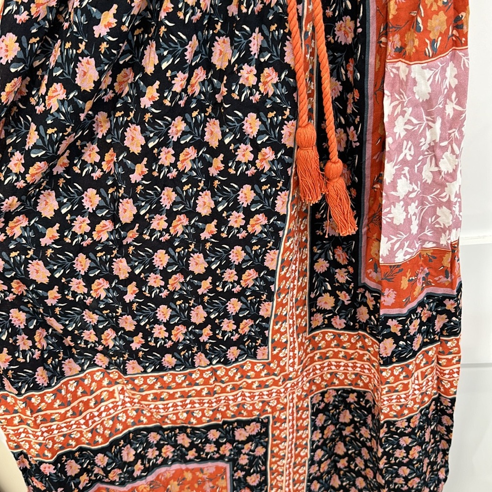 Jen’s Pirate Booty Roma Doe Maxi Dress - Picture 12 of 13
